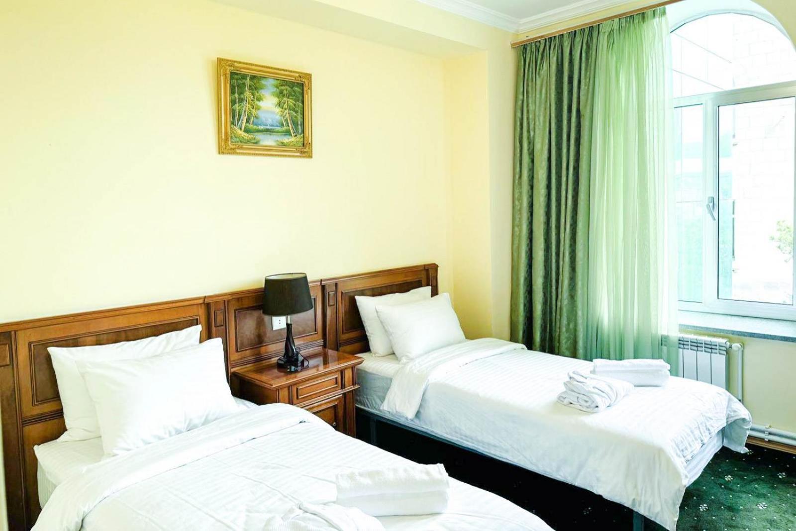 Lalaner Hotel Sisian Luaran gambar