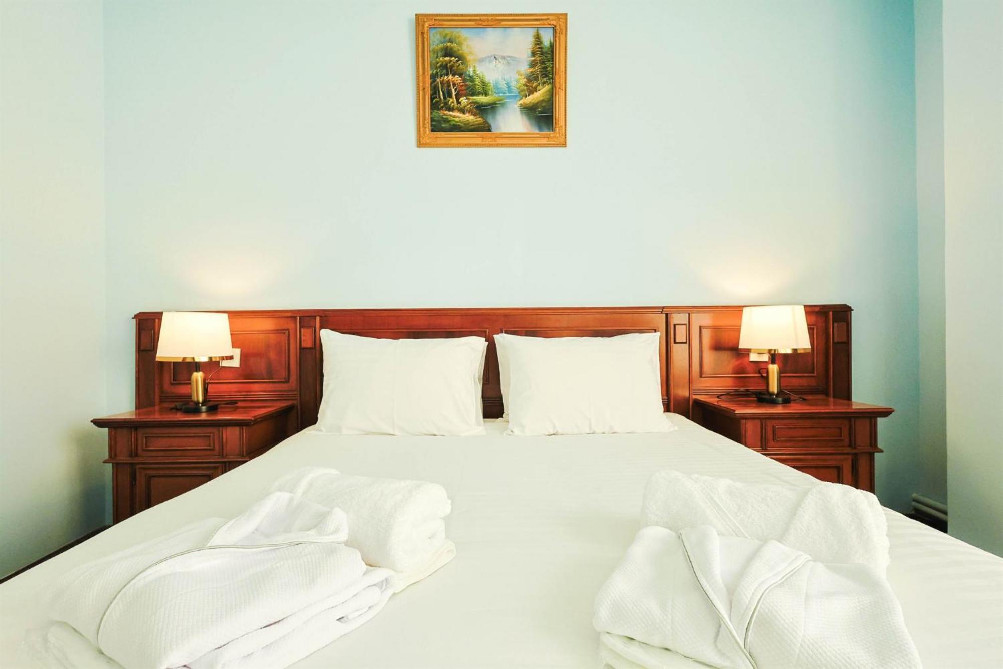 Lalaner Hotel Sisian Luaran gambar