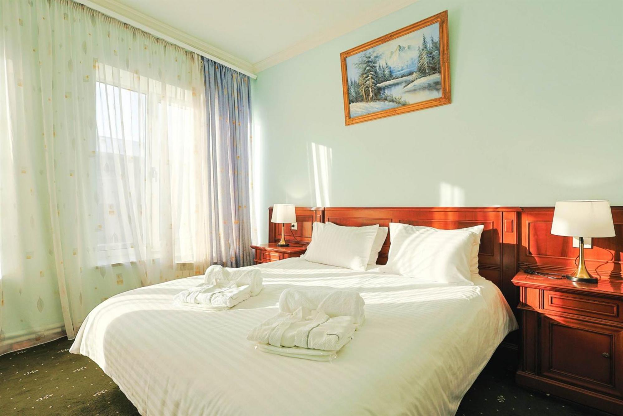 Lalaner Hotel Sisian Luaran gambar
